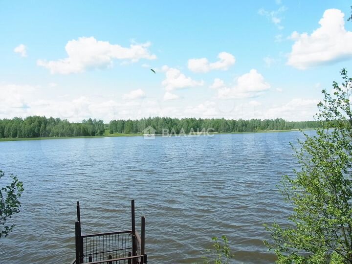 Дом 32 м² на участке 6,2 сот.