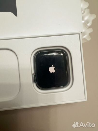 Часы apple watch 6 40 mm