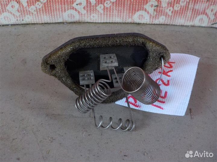 Резистор печки Daewoo Espero седан C20LE 1993