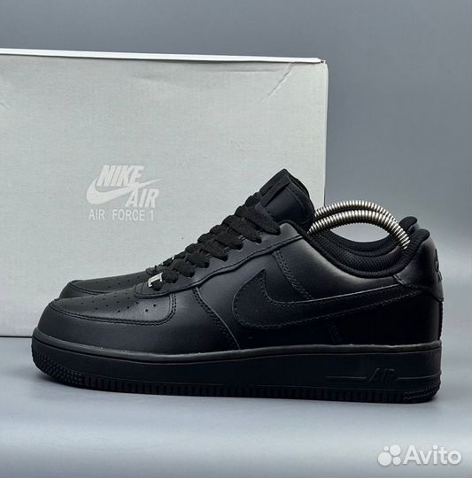 Черные Nike Air Force 1