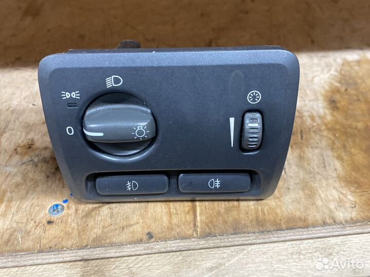 Блок управления светом на Volvo s60 xc60 s80