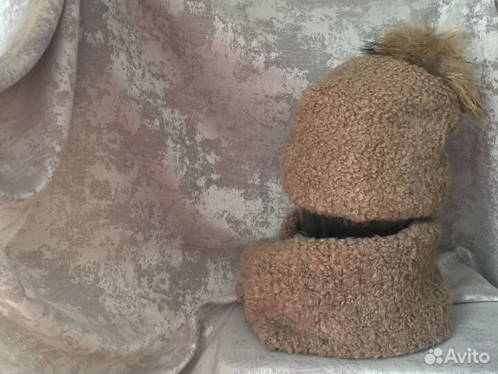 Комплект шапка и снуд женский зима