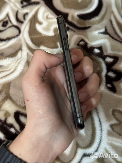 iPhone Xs, 256 ГБ