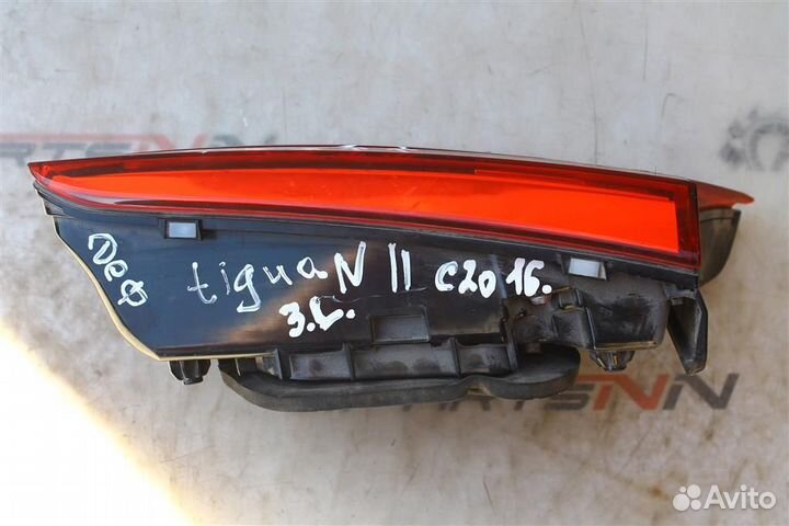 Фонарь задний левый Фольксваген Тигуан