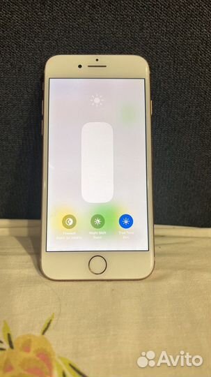 iPhone 8, 64 ГБ