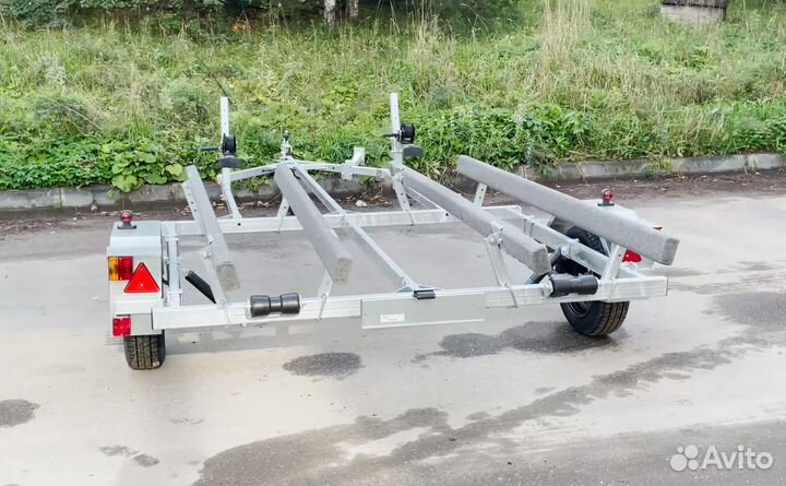 Прицеп для 2 гидроциклов лав 81015A
