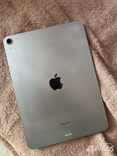 iPad air 5 2022 m1 64 wi fi