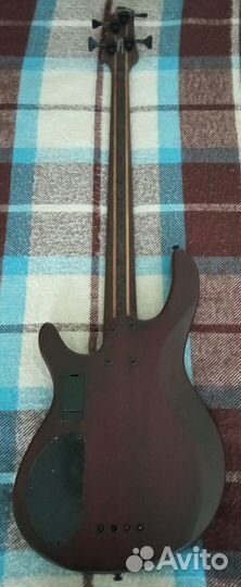 Бас гитара 4-струнная Cort