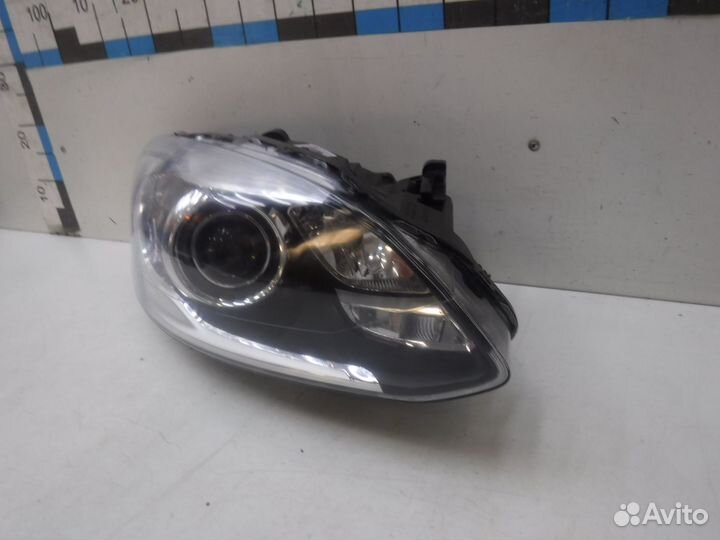 Фара правая Volvo XC60