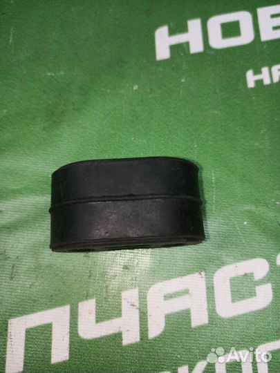 Крепление глушителя Ford Escort