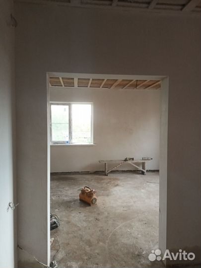 Машинная штукатурка стен