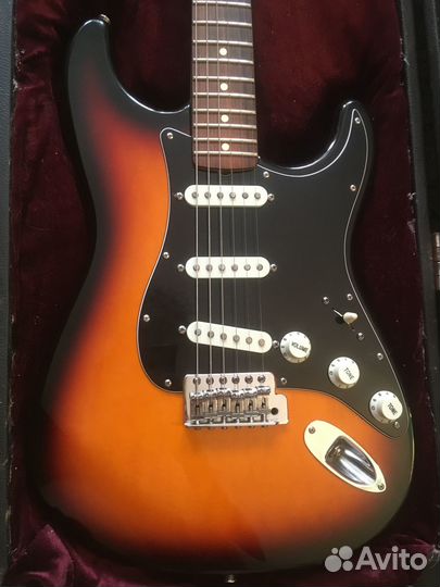 Электрогитара Fender Stratocaster Vintera 60's SRV