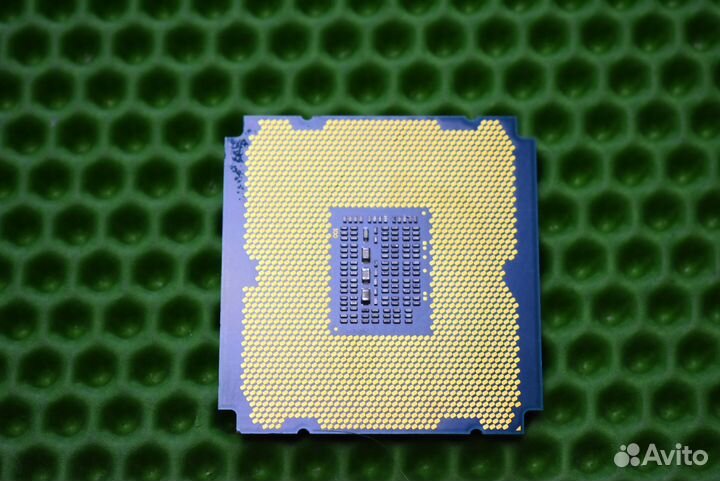 Intel xeon E5 2697 V2