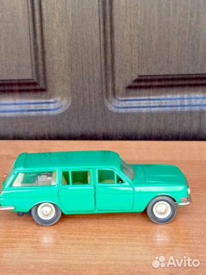 Модель газ-24-02 1:43 СССР