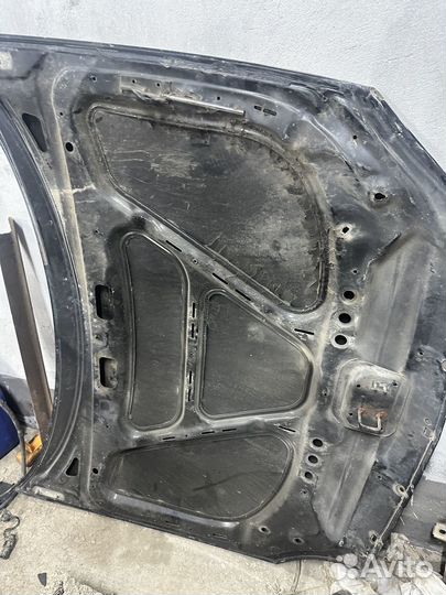 Капот приора