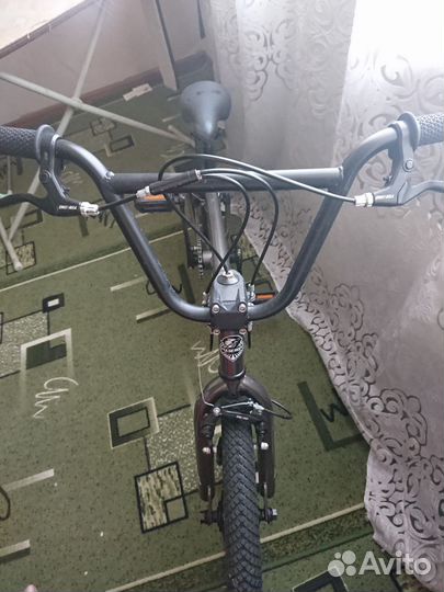 Трюковой велосипед bmx