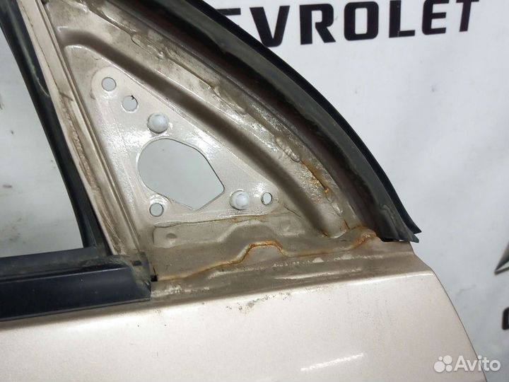 Дверь передняя правая Джентра Шевроле Лачети седан