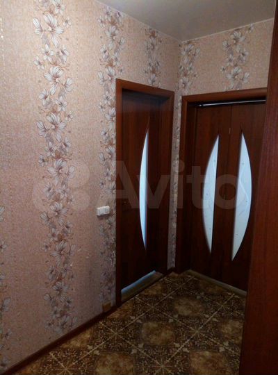 2-к. квартира, 50 м², 1/2 эт.