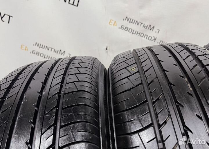 Yokohama dB Decibel E70 215/55 R17 94Y