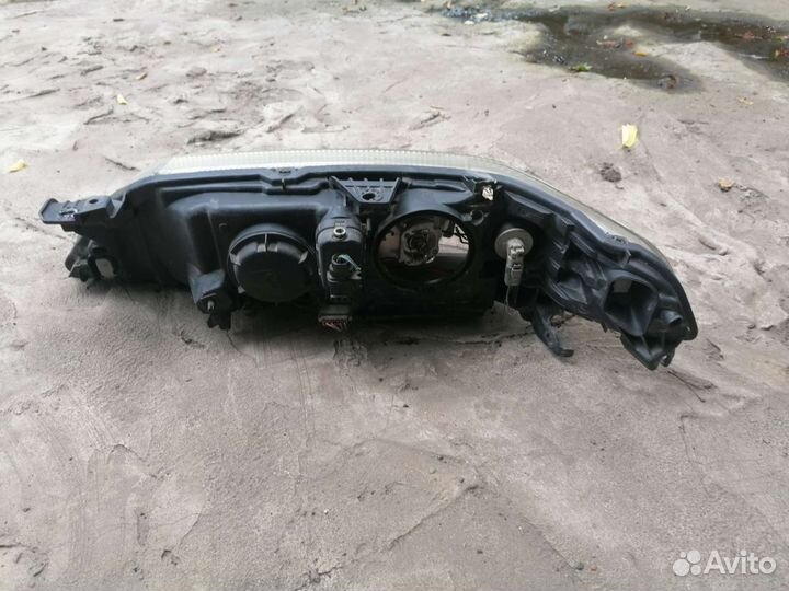 Передняя правая фара рено лагуна 2 фара 1