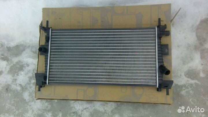 Радиатор Форд Фокус 3 новый