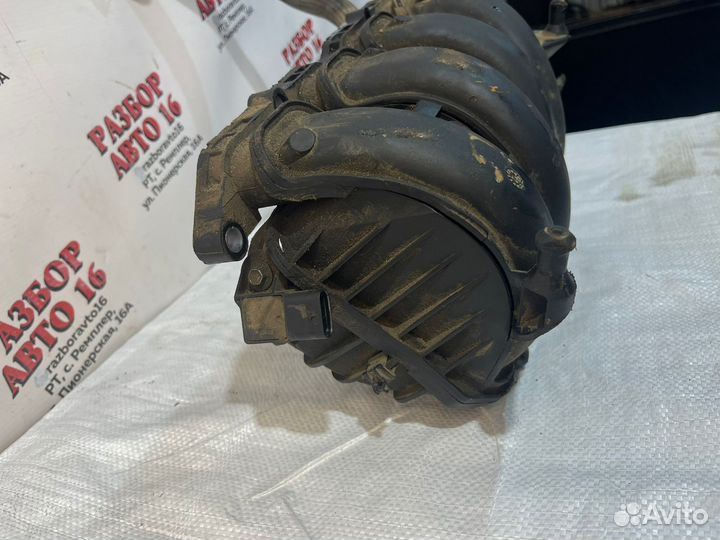 Впускной коллектор Peugeut 308, Citroen C4 B7 EP6