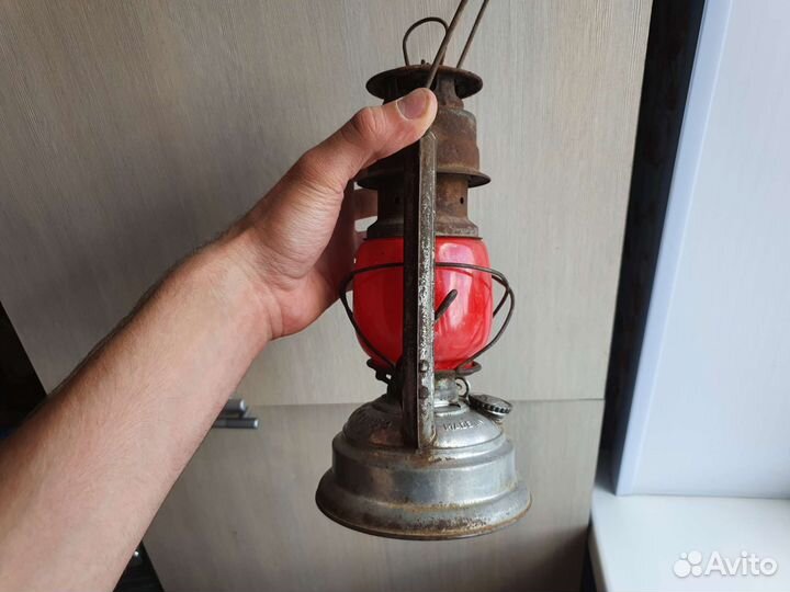 Керосиновая лампа летучая мышь
