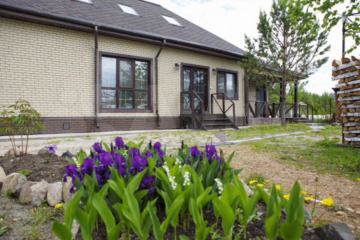 Дом 131 м² на участке 12,3 сот.