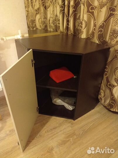 Шкафчик кухонный настенный