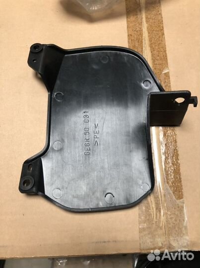 Заглушку противотуманной фары Mazda 626, 626 Wagon