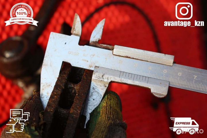 Кулак в сборе передний левый Opel Astra H хэтчбек