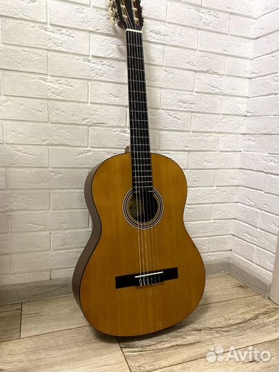 Классическая гитара