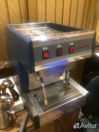 Кофемашина Nuova Simonelli