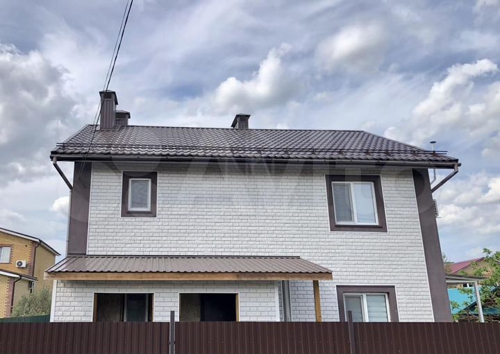 Коттедж 134 м² на участке 5 сот.