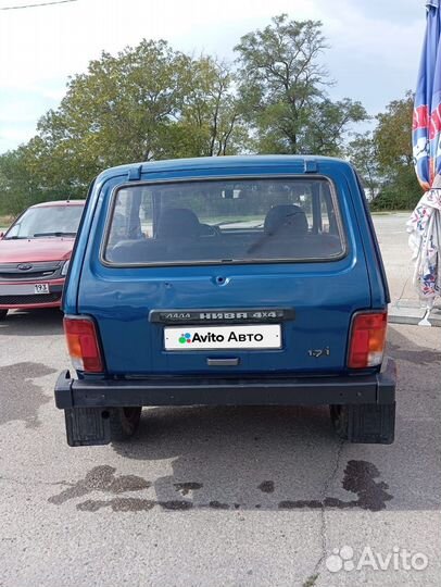 LADA 4x4 (Нива) 1.7 МТ, 2001, 70 000 км