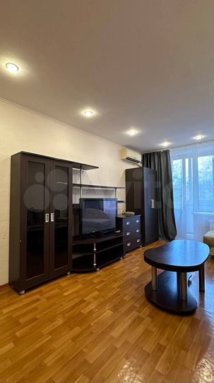 2-к. квартира, 75 м², 4/9 эт.