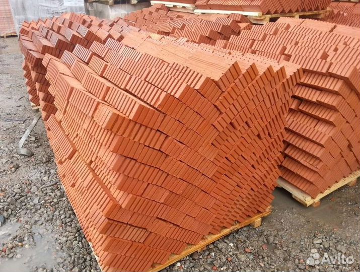 Кирпич керамический M150/M200 полнотелый