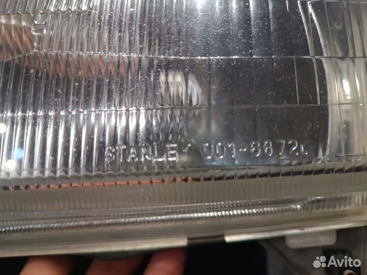 Фара передняя левая