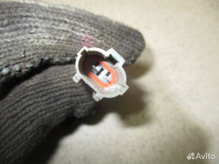 Замок капота Geely Emgrand (EC7)