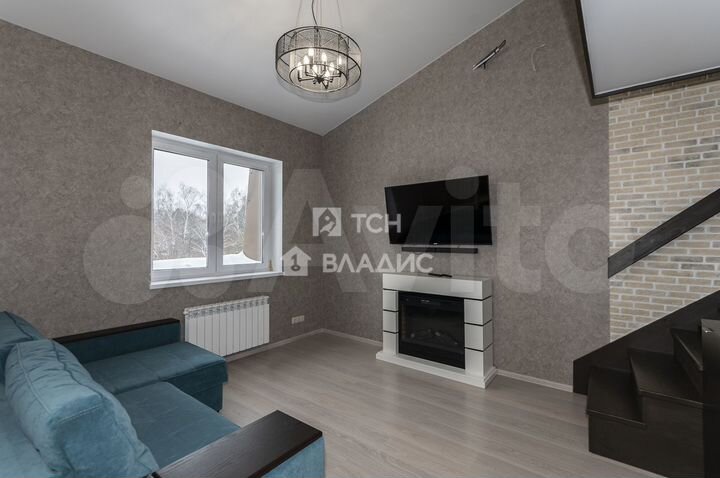 2-к. квартира, 79 м², 4/4 эт.