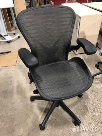 Компьютерное кресло herman miller