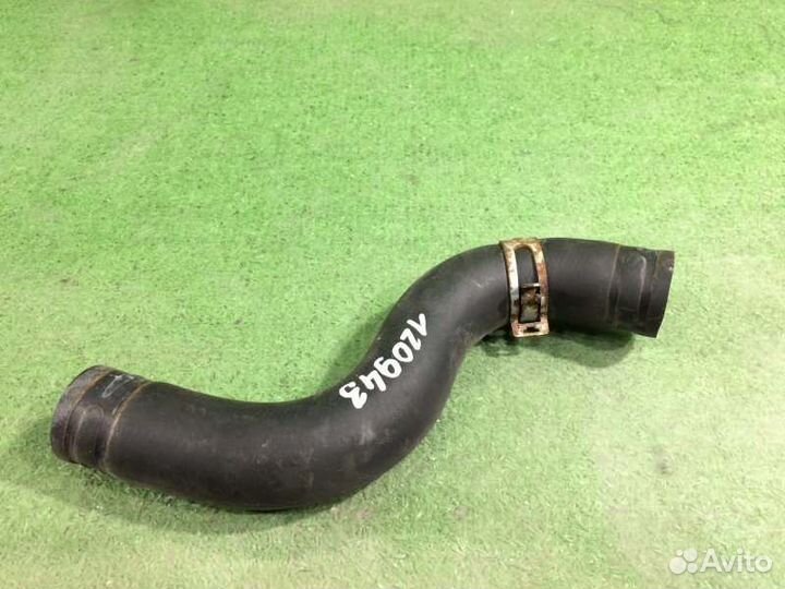 Патрубок радиатора Honda Vezel RU3 LEB 2014