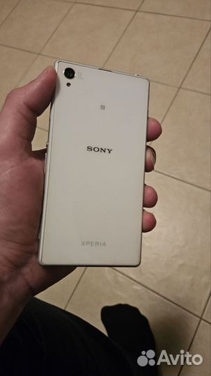 Sony Xperia Z1, 2/16 ГБ