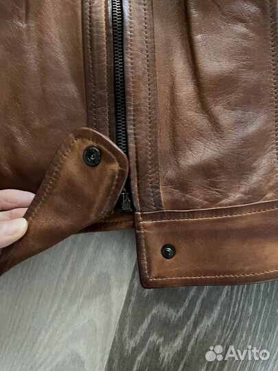 Кожаная куртка под винтаж 42 р