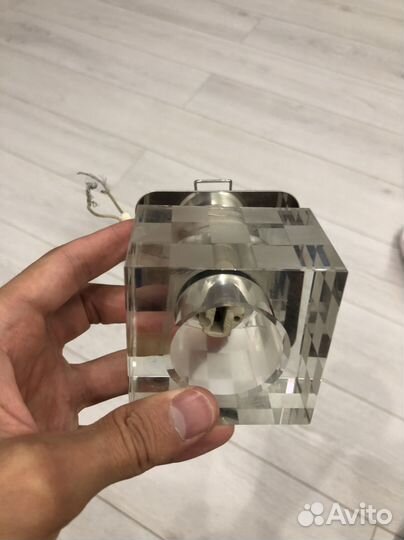 Светильники потолочные встраиваемые