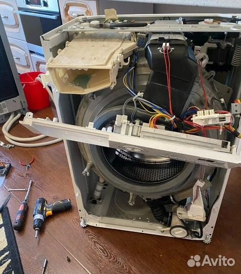 Ремонт стиральных машин и холодильников