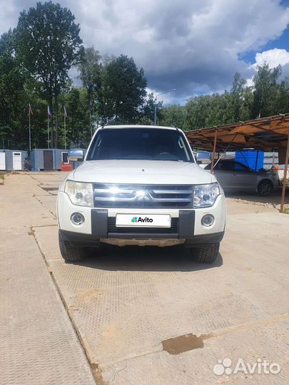 Mitsubishi Pajero 3.0 AT, 2007, 300 000 км