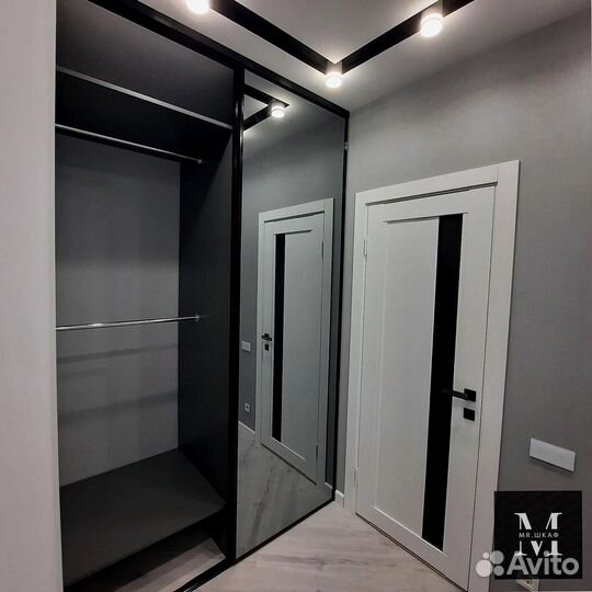 Шкаф купе современный