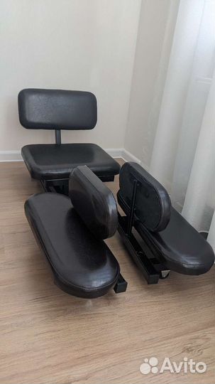 Тренажер для растяжки ног