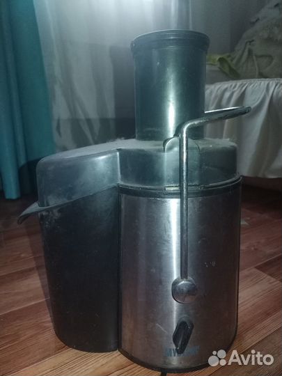 Бытовая техника для кухни бу Соковыжималка